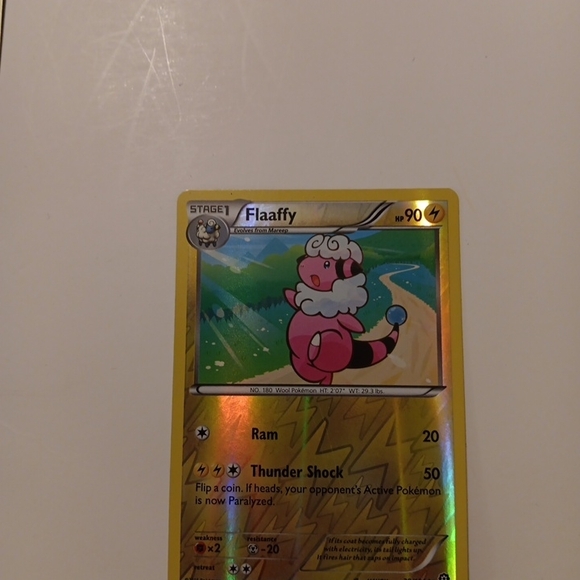 Pokemon Steam Siege Game Box, Dividers, Card Sleeves & Approximately 315 Cards - Picture 6 of 9